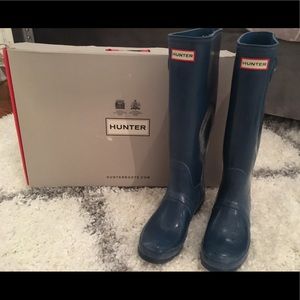 HUNTER rain boots